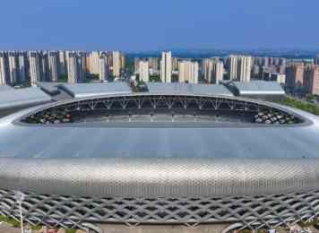 6月10日徐州奥体中心连发两条暂停开放通知涉及日期为6月12